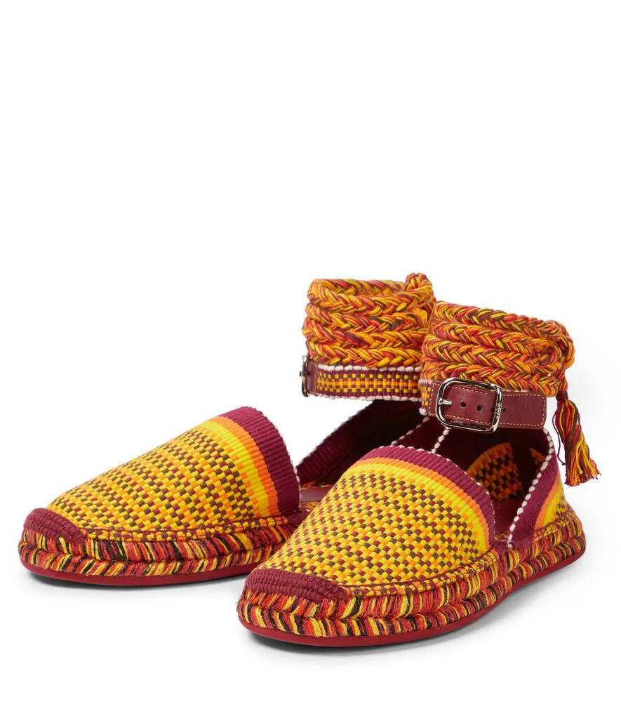 Chloe Meril espadrilles
