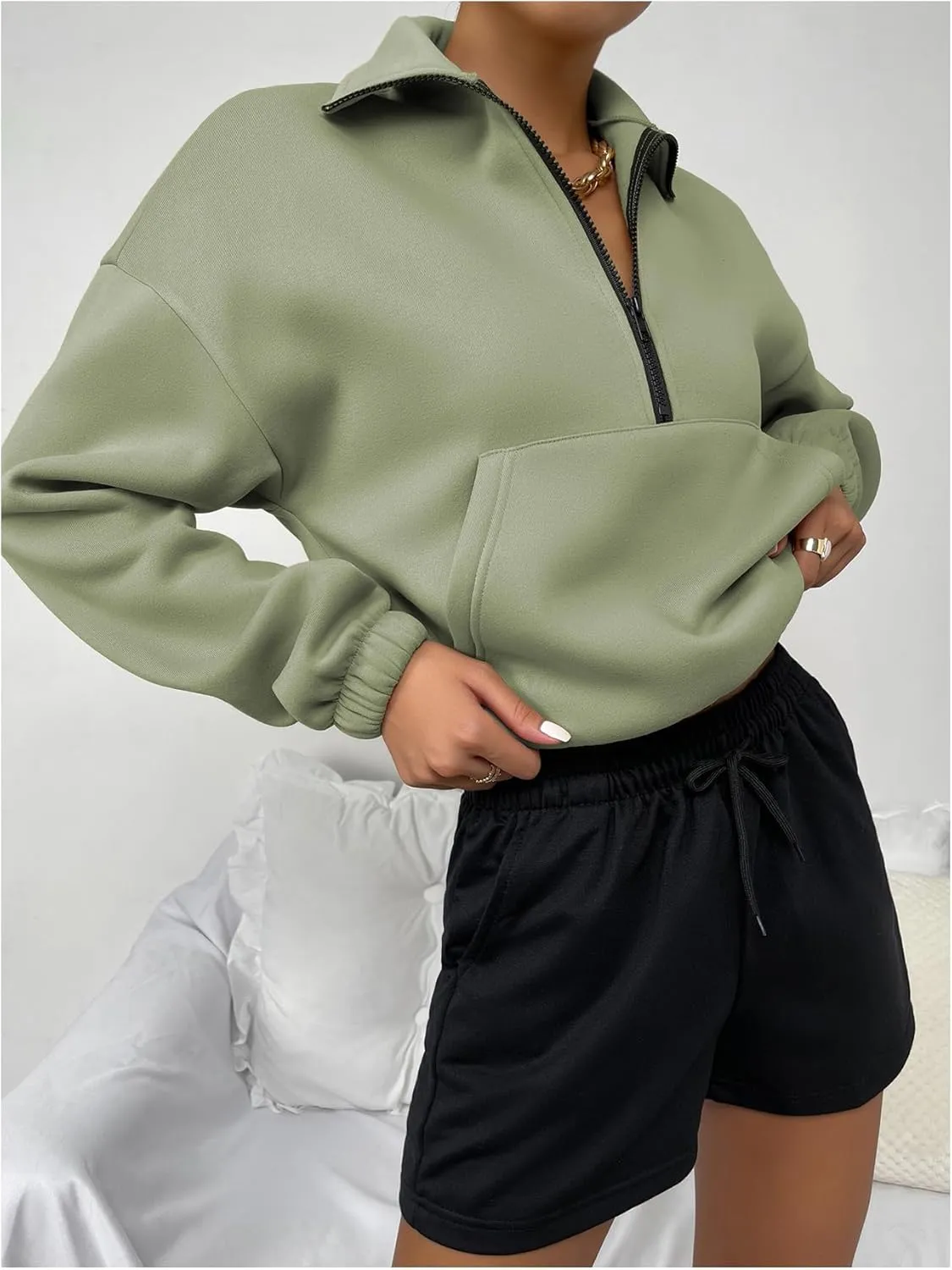 MakeMeChic Women's Half Zip Collared Sweatshirts Long Sleeve Drop Shoulder Crop Pullover Top
