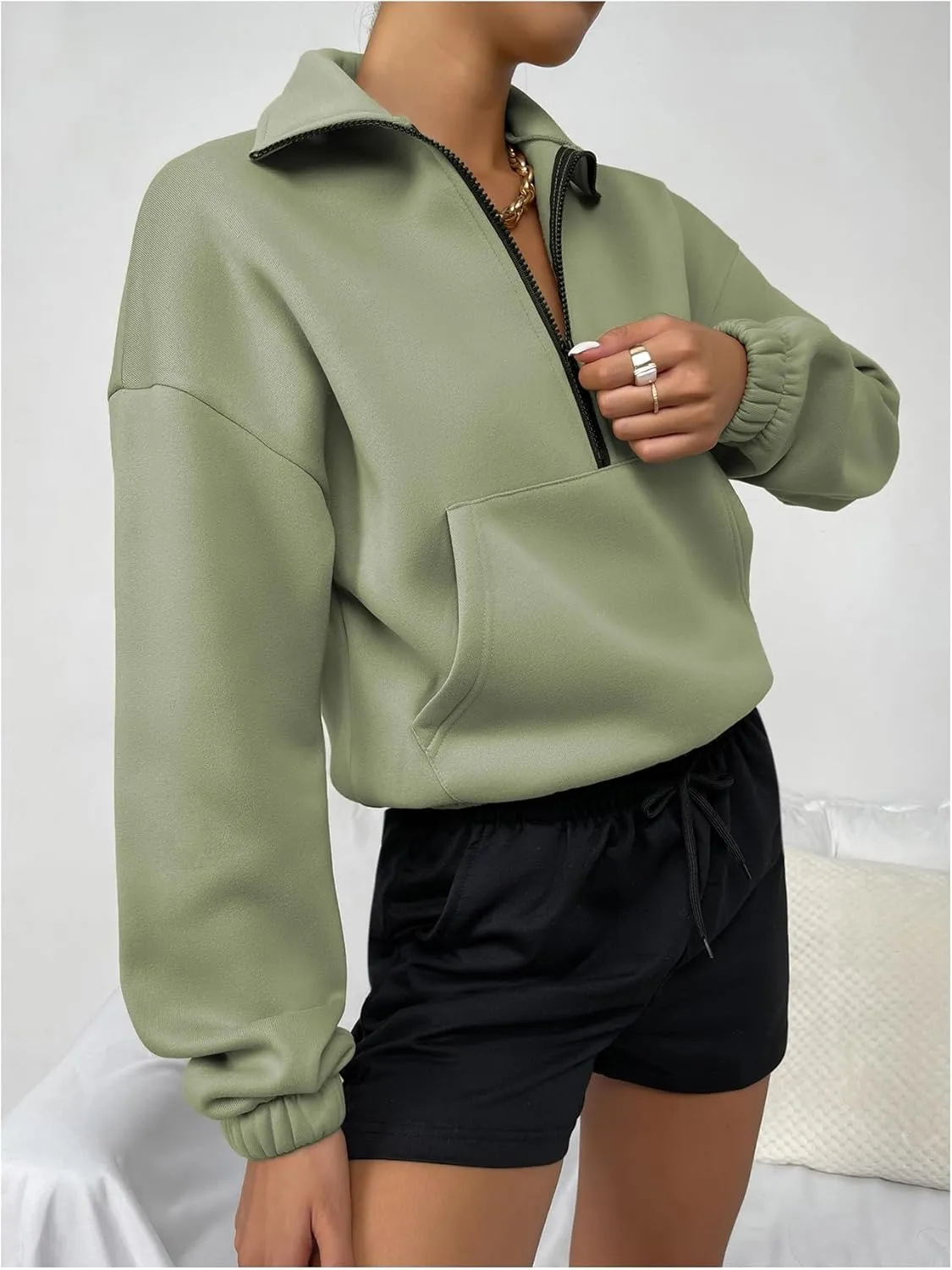 MakeMeChic Women's Half Zip Collared Sweatshirts Long Sleeve Drop Shoulder Crop Pullover Top