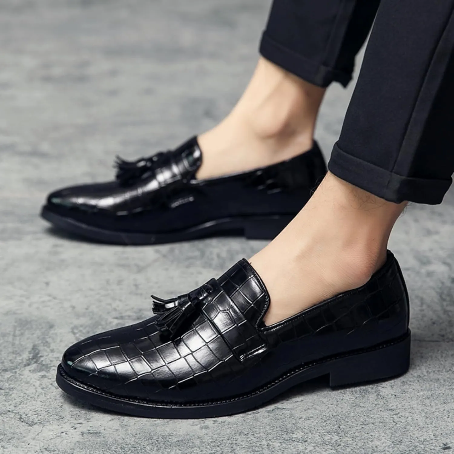 Mens Gradient Color Stone Grain Slip-On Dress Loafers with Tassels Classic Leather Luxury Penny Shoes for Weeding Official Party