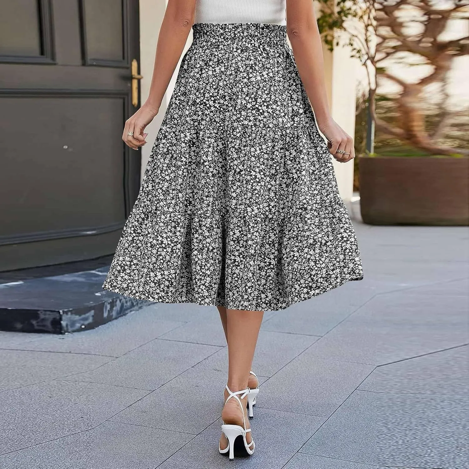 Skirts for Women 2025 Boho Floral Maxi Skirt Elastic High Waist Pleated Flowy A Line Beach Long Skirts