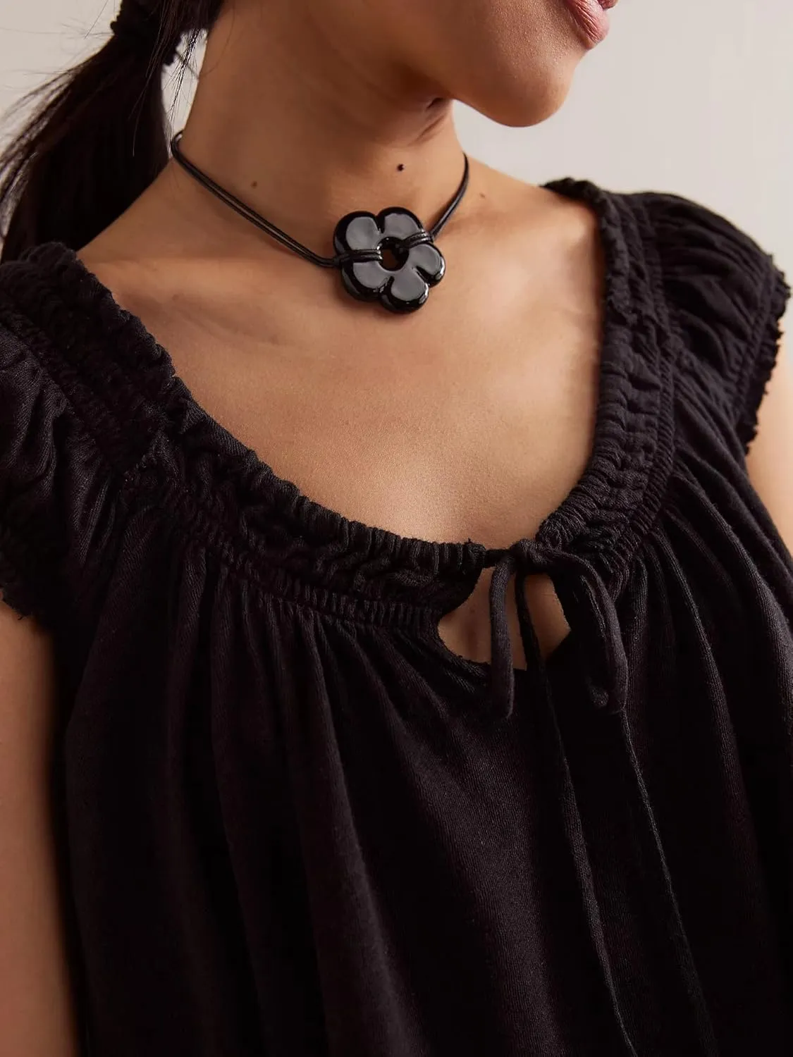 Women Ruffle Tie Front Babydoll Tops Summer Flowy Short Sleeve Peplum Top Boho Y2k Loose Fit Going Out Peasant Blouse