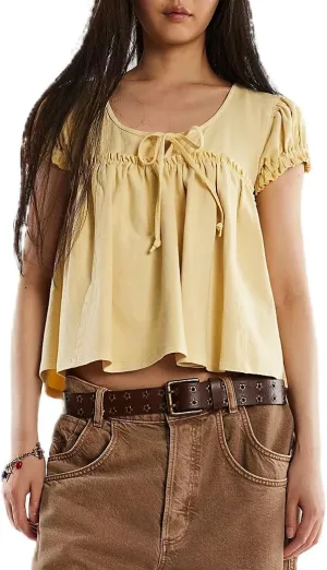 Women Ruffle Tie Front Babydoll Tops Summer Flowy Short Sleeve Peplum Top Boho Y2k Loose Fit Going Out Peasant Blouse