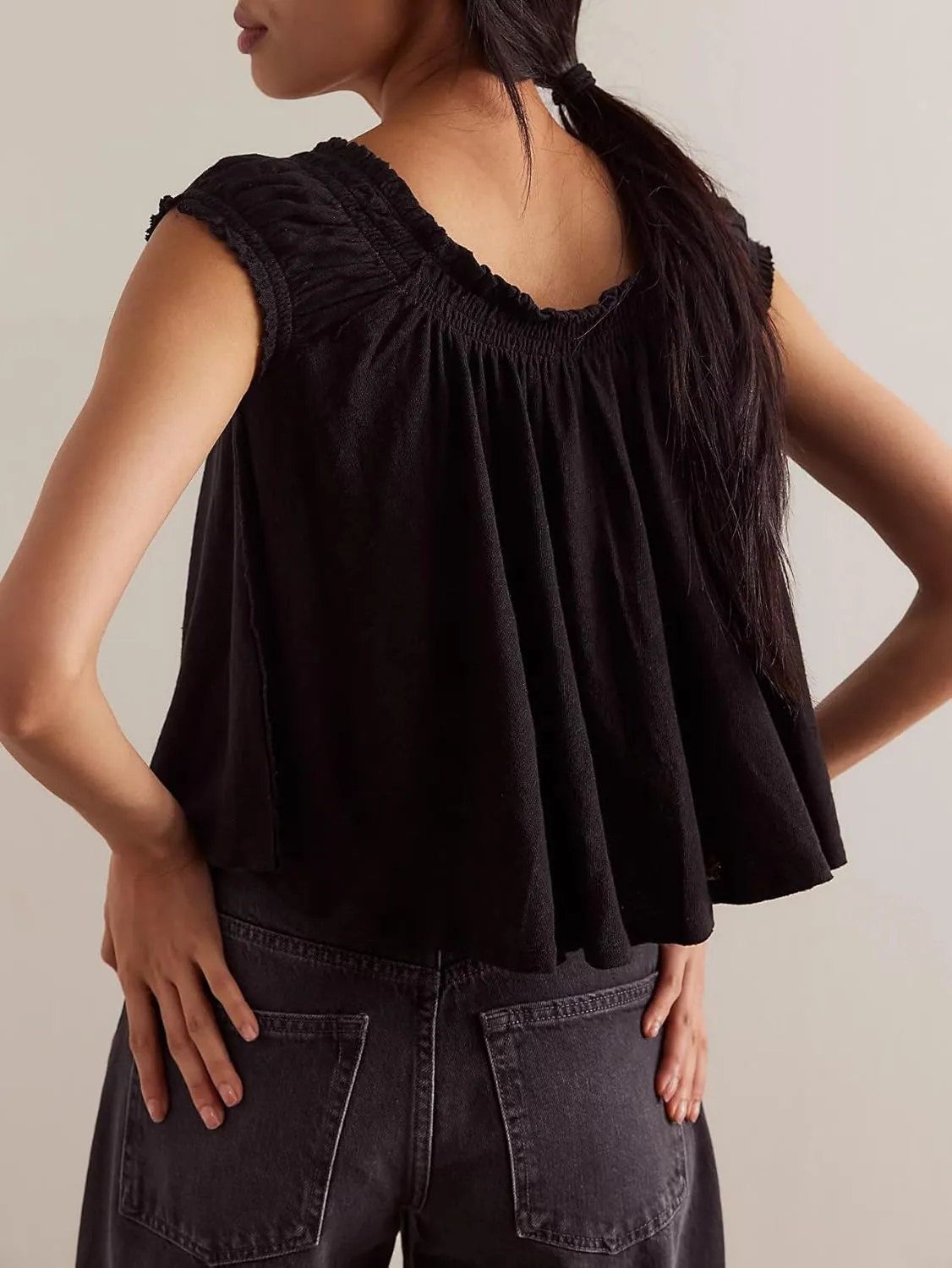 Women Ruffle Tie Front Babydoll Tops Summer Flowy Short Sleeve Peplum Top Boho Y2k Loose Fit Going Out Peasant Blouse
