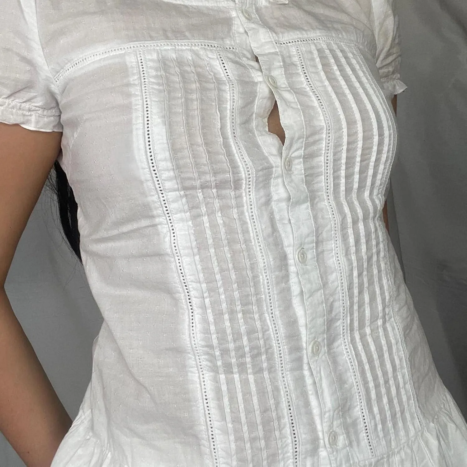 Women Solid Color Crop Top Lace Short Sleeve Patchwork T-Shirt Aesthetic Fairy Slim Fit Button Down Blouse