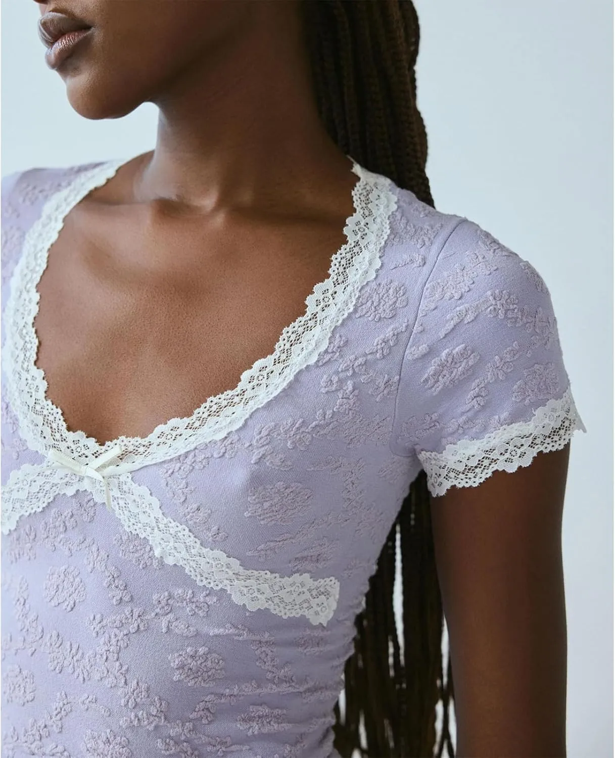 Women Y2k Lace Short Sleeve Shirt V Neck Low Cut Solid Color Cropped Shirts Slim Fitted Going Out Crop Tops