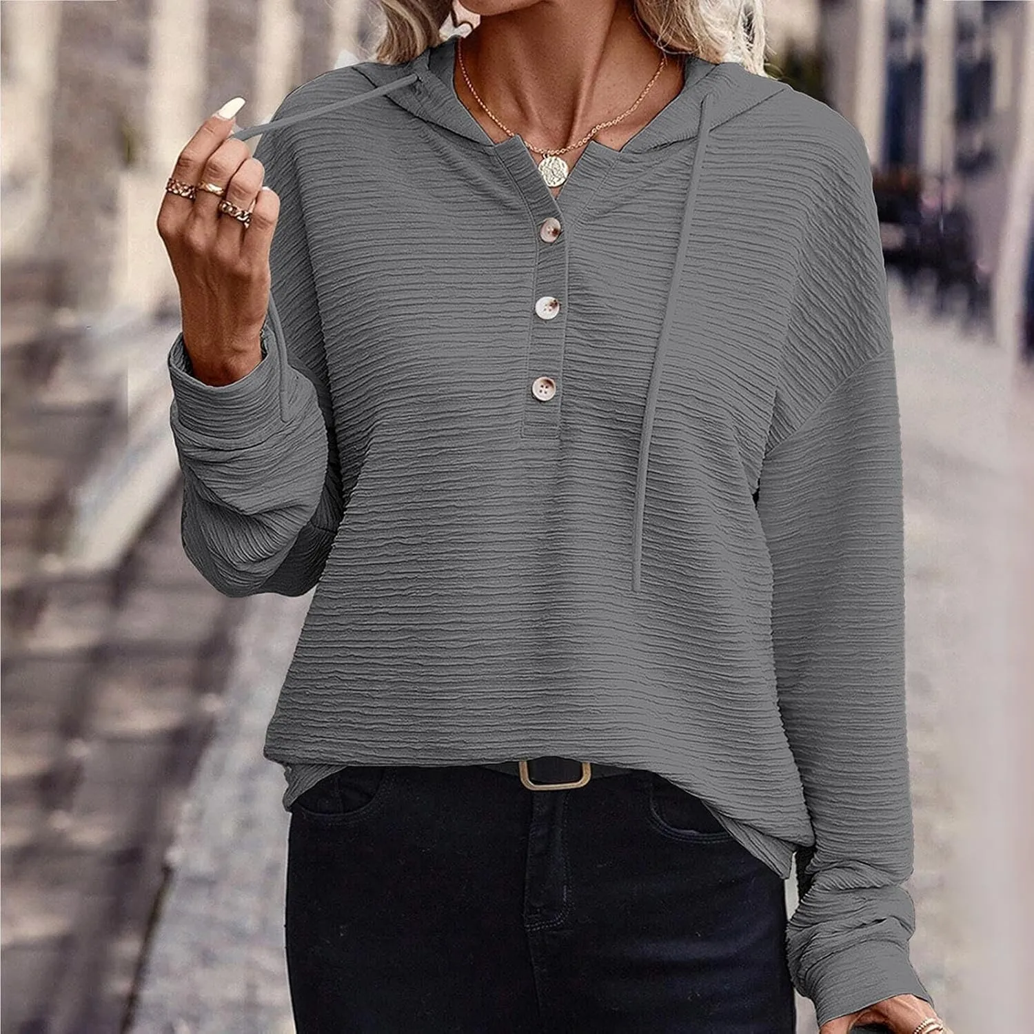 Women's Casual Hoodies Long Sleeve Solid Color Lightweight Pullover Tops Loose Sweatshirt Pleated Drawstring Shirts