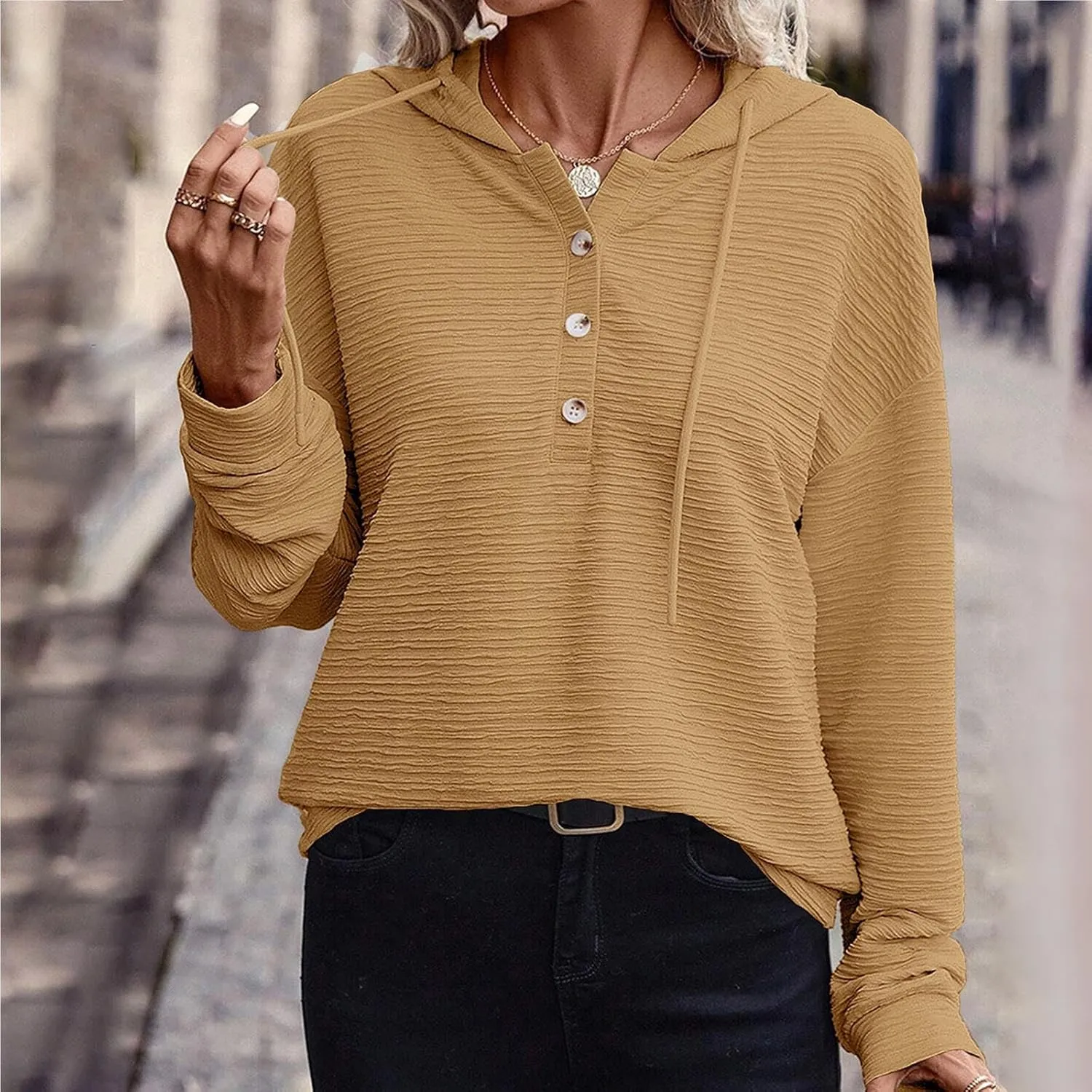 Women's Casual Hoodies Long Sleeve Solid Color Lightweight Pullover Tops Loose Sweatshirt Pleated Drawstring Shirts