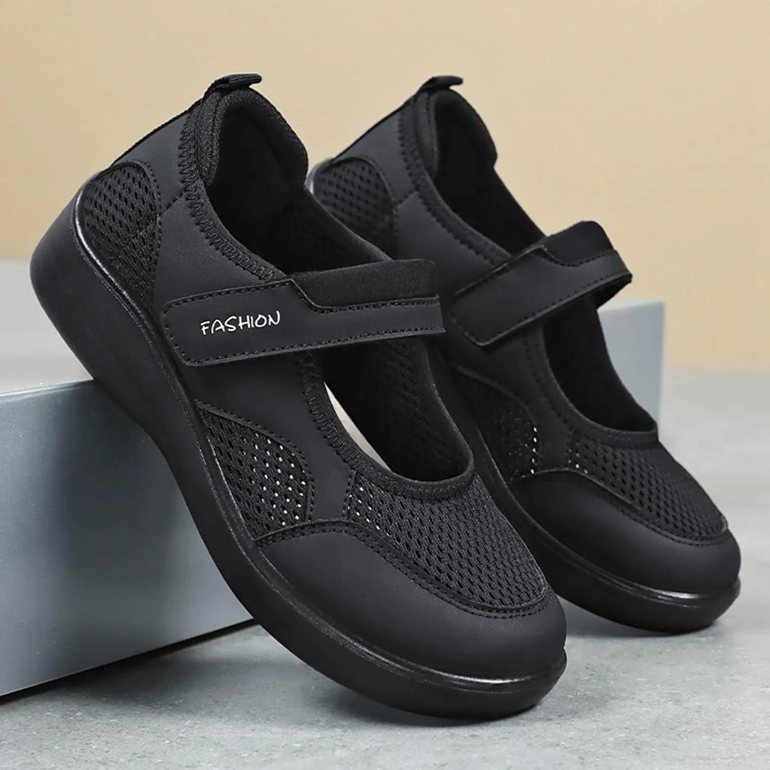 Women's Casual Slip On Shoes Breathable Mesh Flat Comfortable Walking Shoes for Women Adjustable Straps Lightweight Summer Loafers