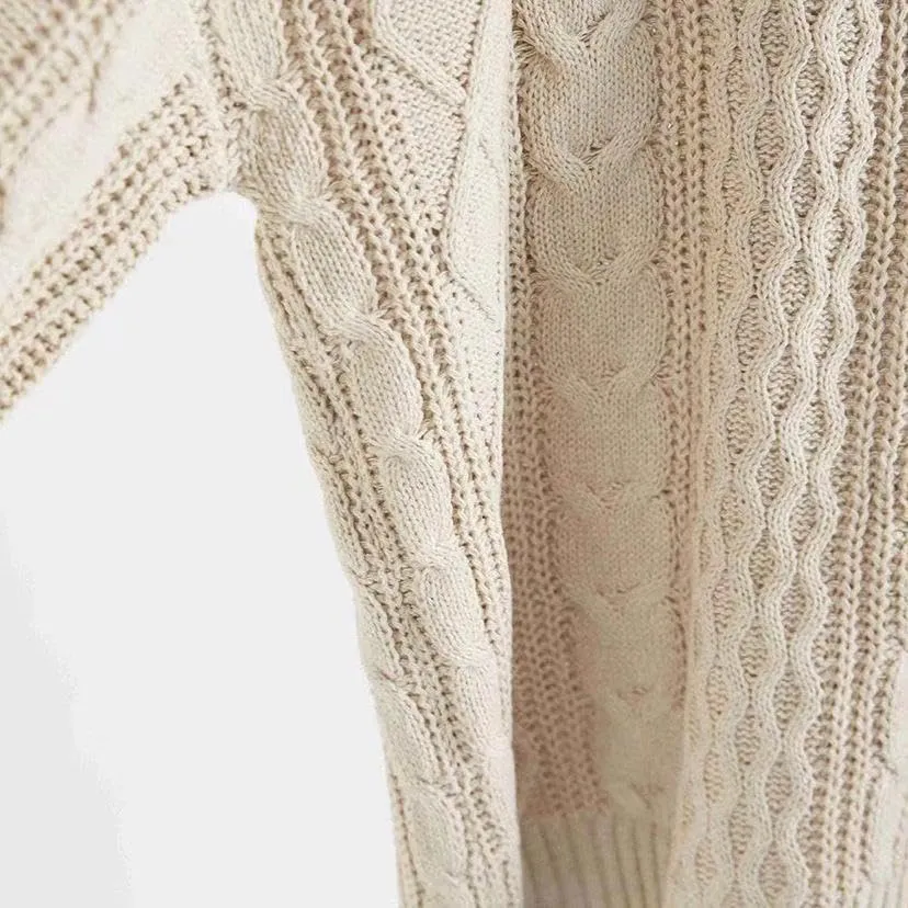 Womens V Neck Cable Knit Sweater Long Sleeve Chunky Sweater Fall Winter Fashion Casual Oversized Sweater Tops