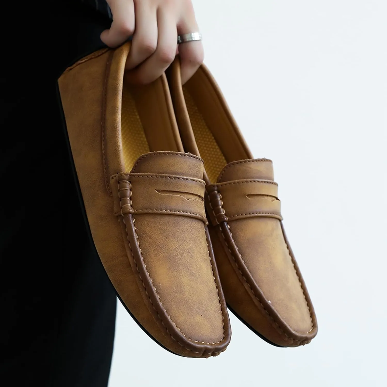 WUIWUIYU Men's Penny Loafers Moccasin Driving Shoes Slip Ons Casual Leather Flats Boat Shoes