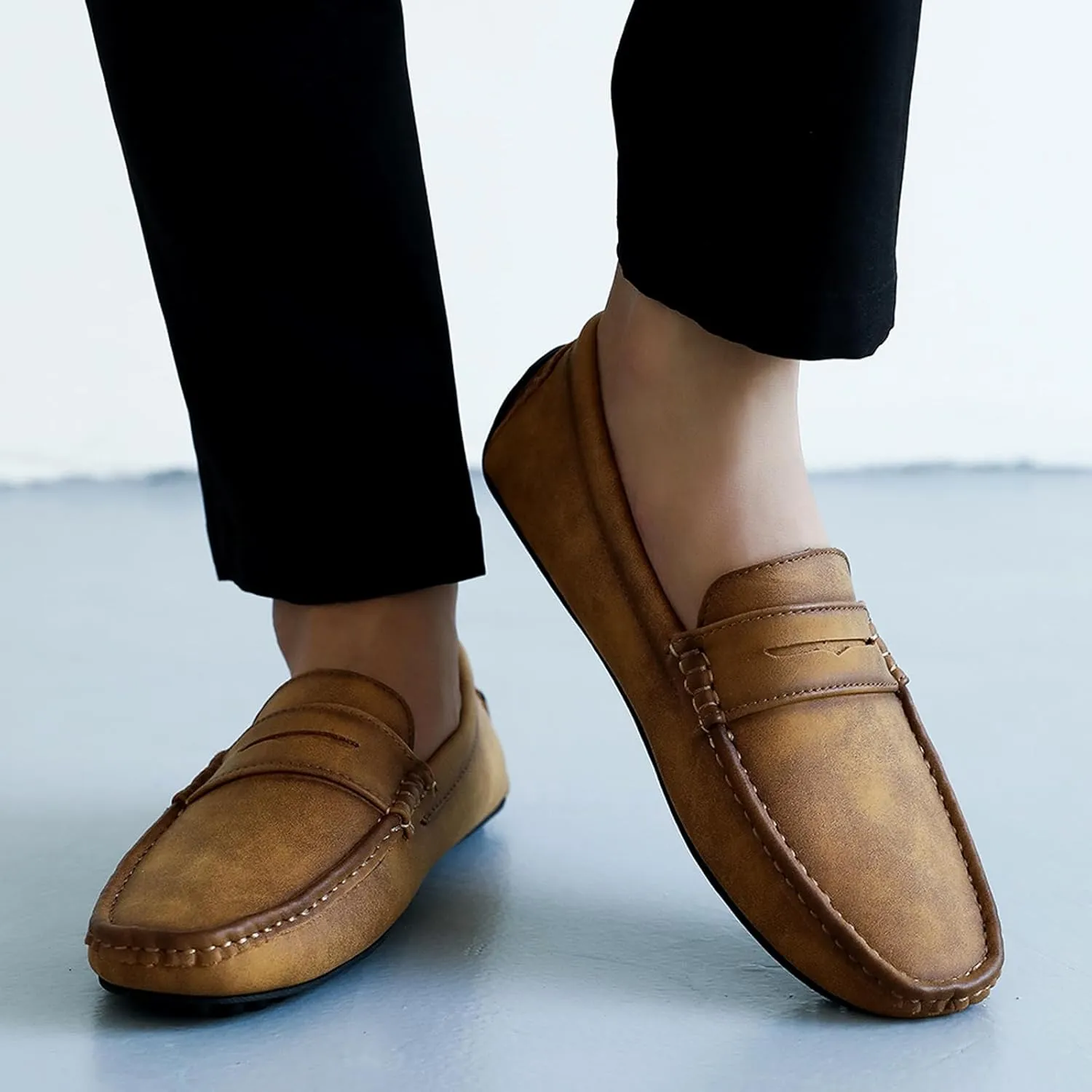 WUIWUIYU Men's Penny Loafers Moccasin Driving Shoes Slip Ons Casual Leather Flats Boat Shoes